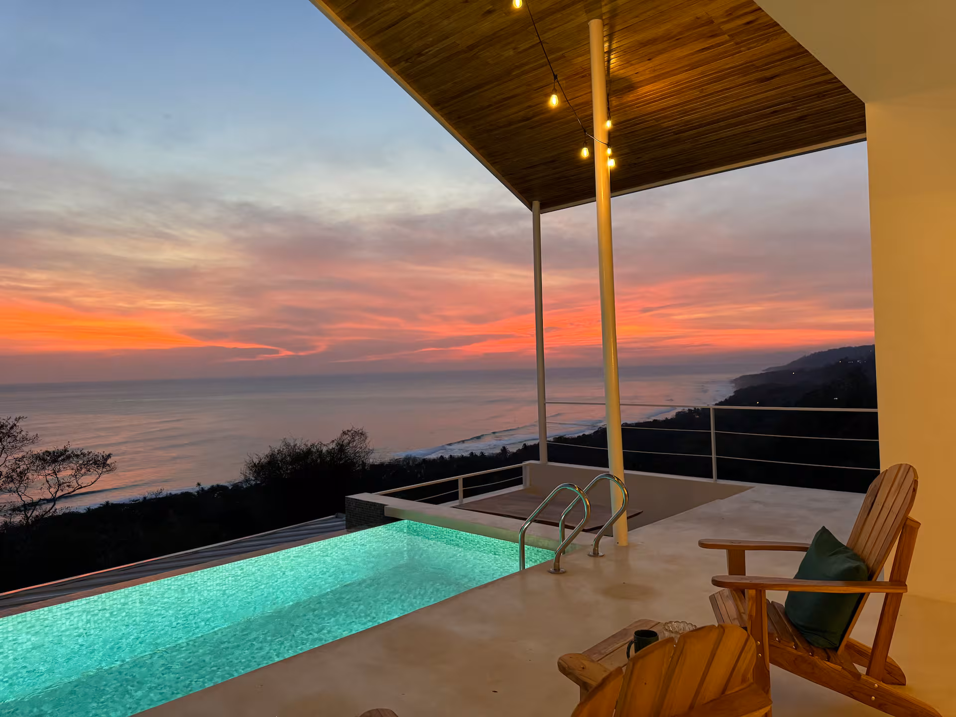 Casa Jade — hero, Les Roches.