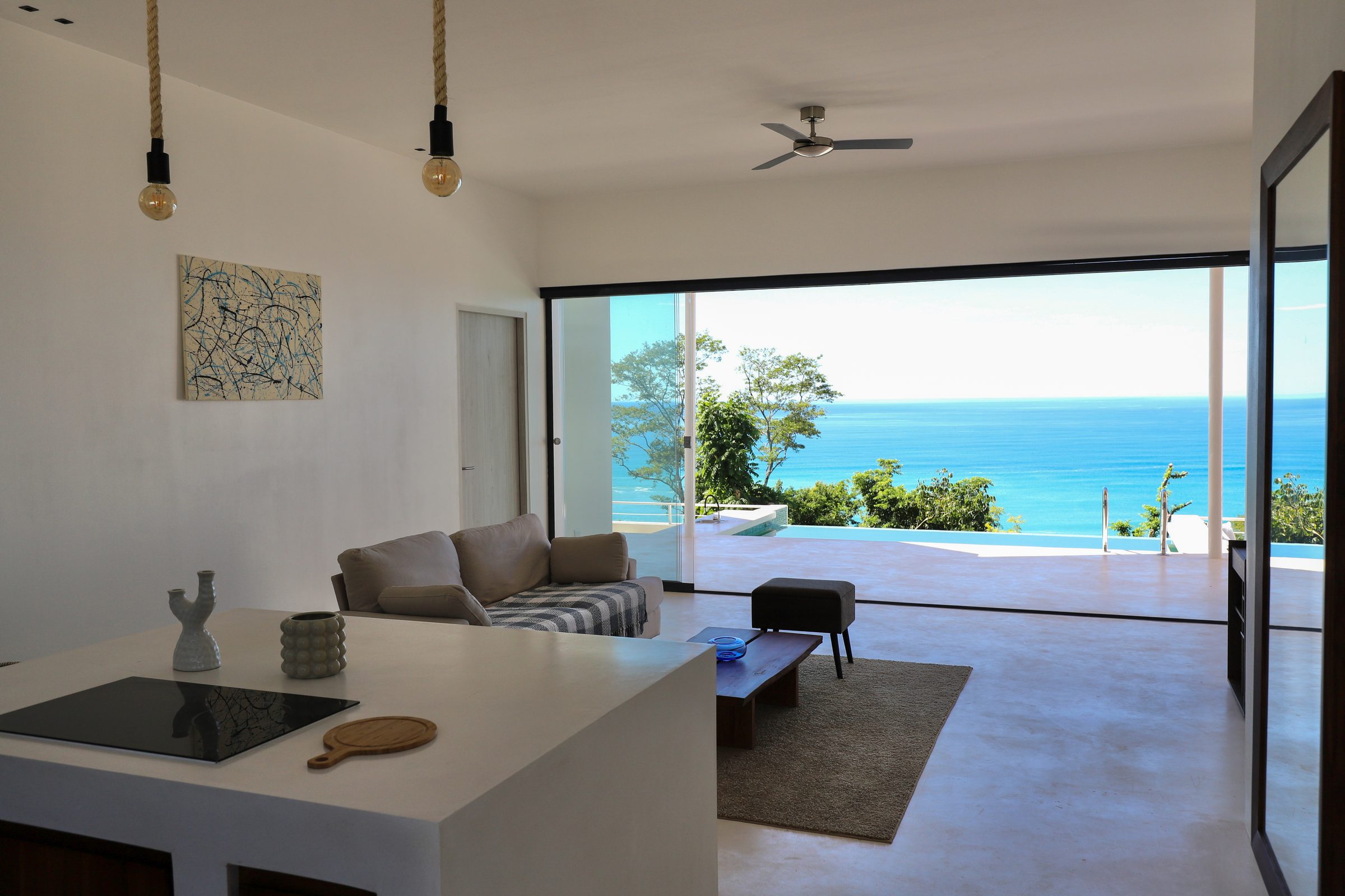 Les Roches — detail.