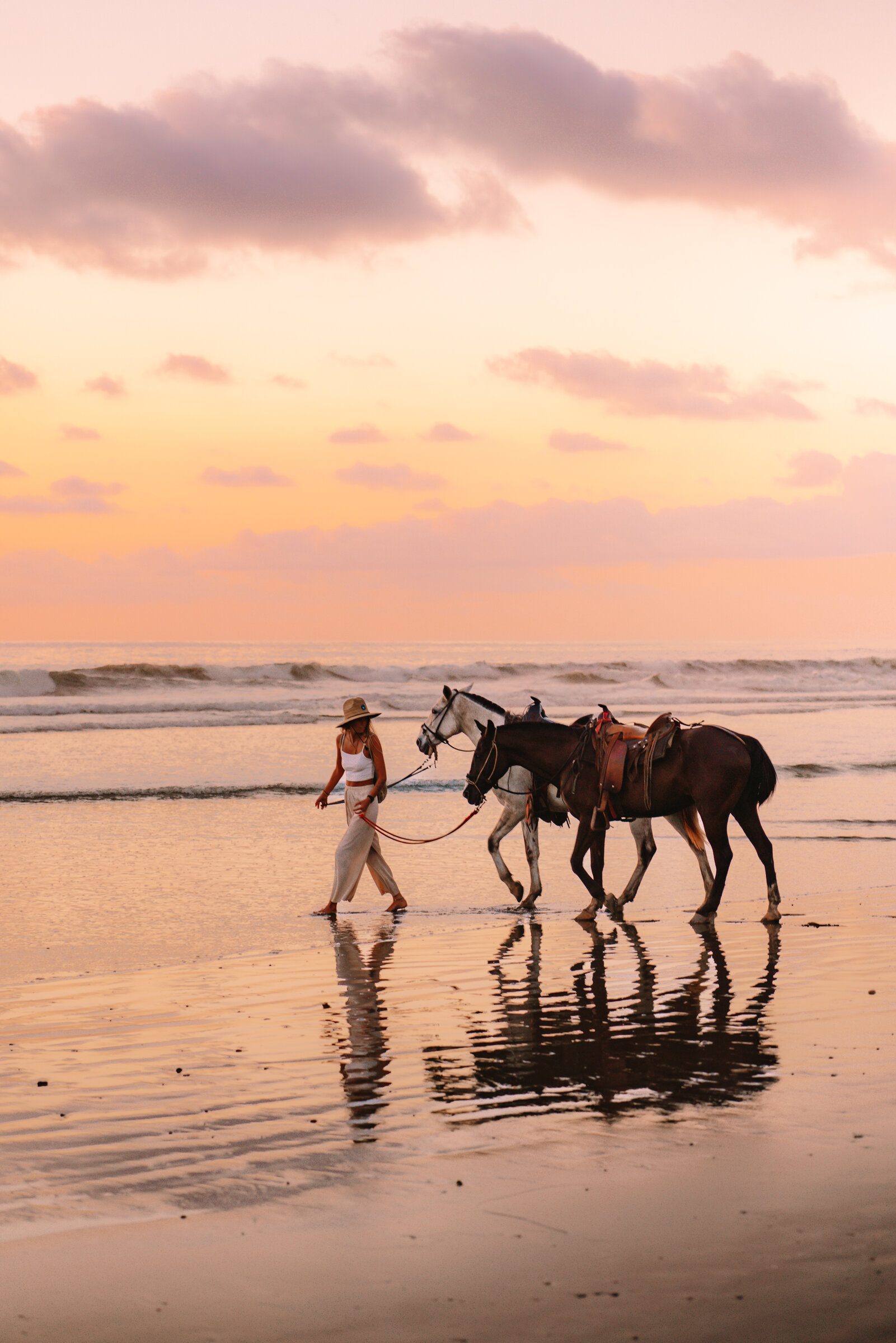 Nouli — surroundings.